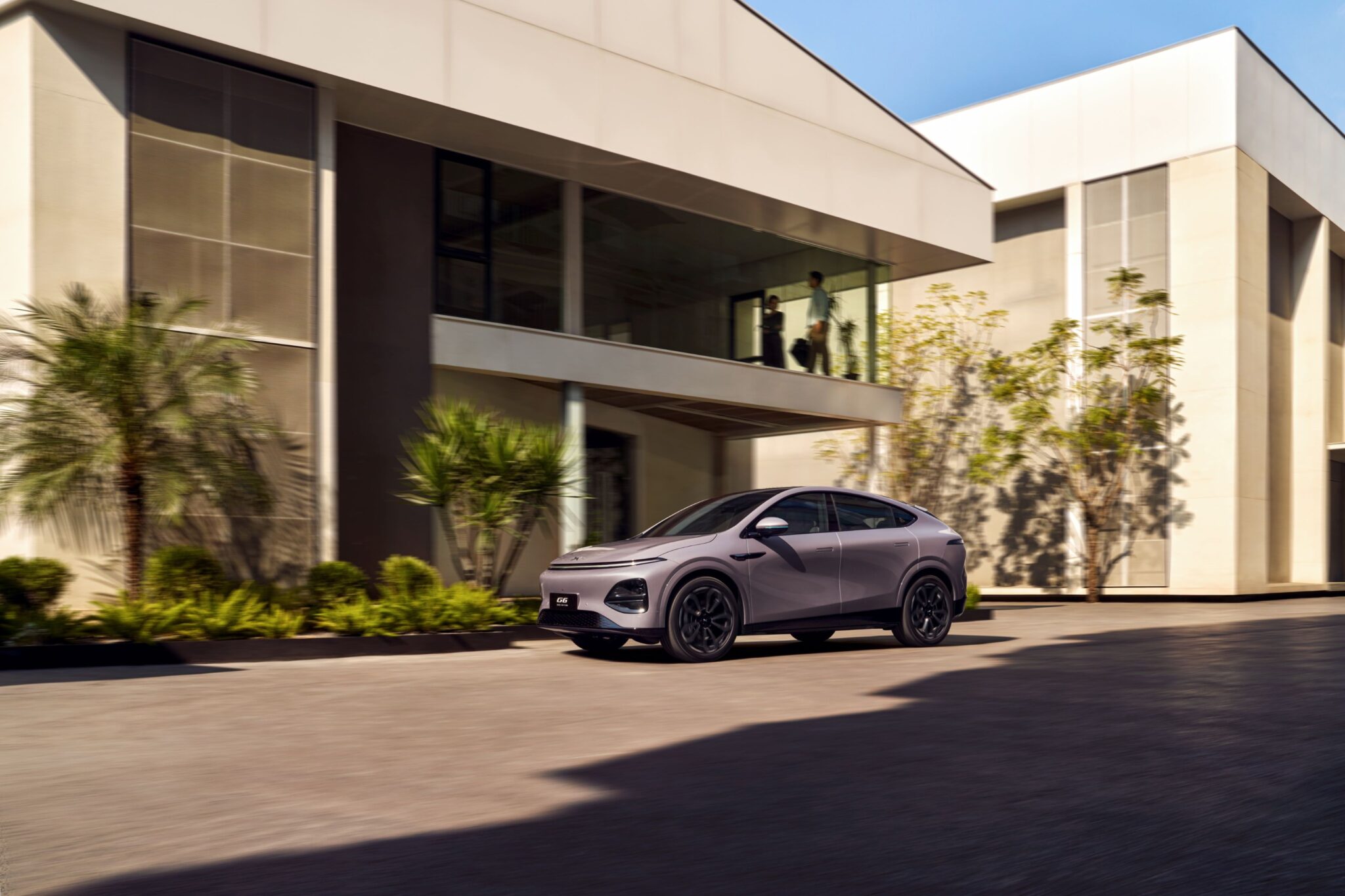 xpeng-g6-proigmeni-texnologia-d